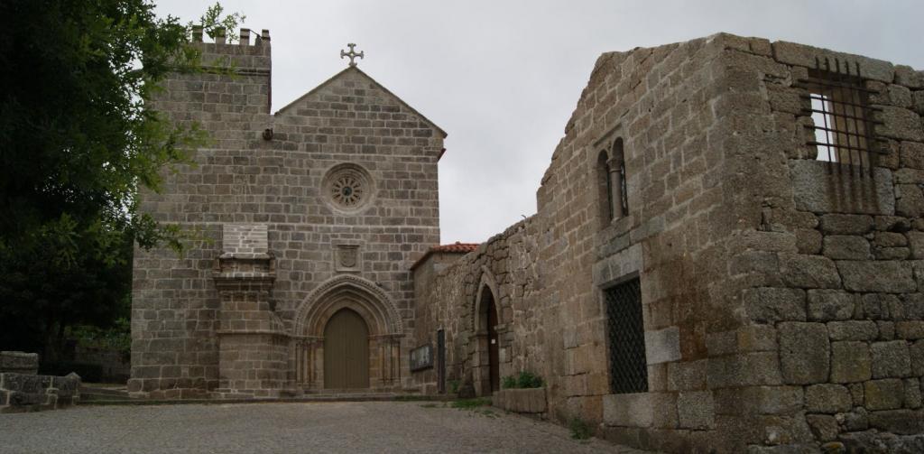 Mosteiro e Igreja de S&atilde;o Pedro de Cete